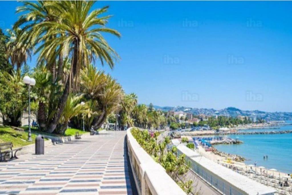 Appartamento Centralissimo Sanremo Exterior photo